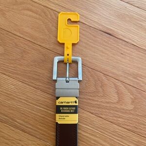 Carhartt Oil Finish Leather Reversible Brown & Black Belt